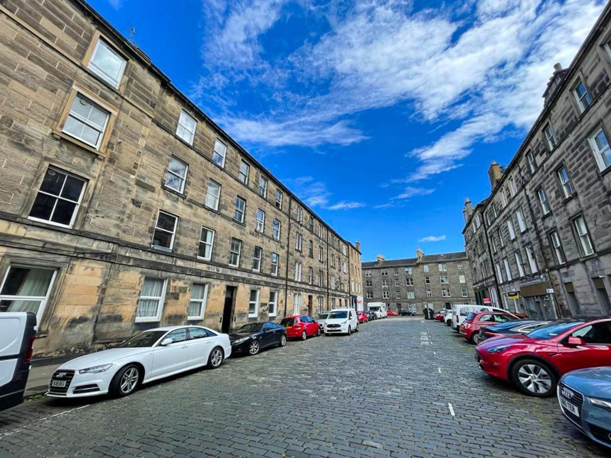 Desirable 2 Bed Apt Near Edinburgh Castle 外观 照片