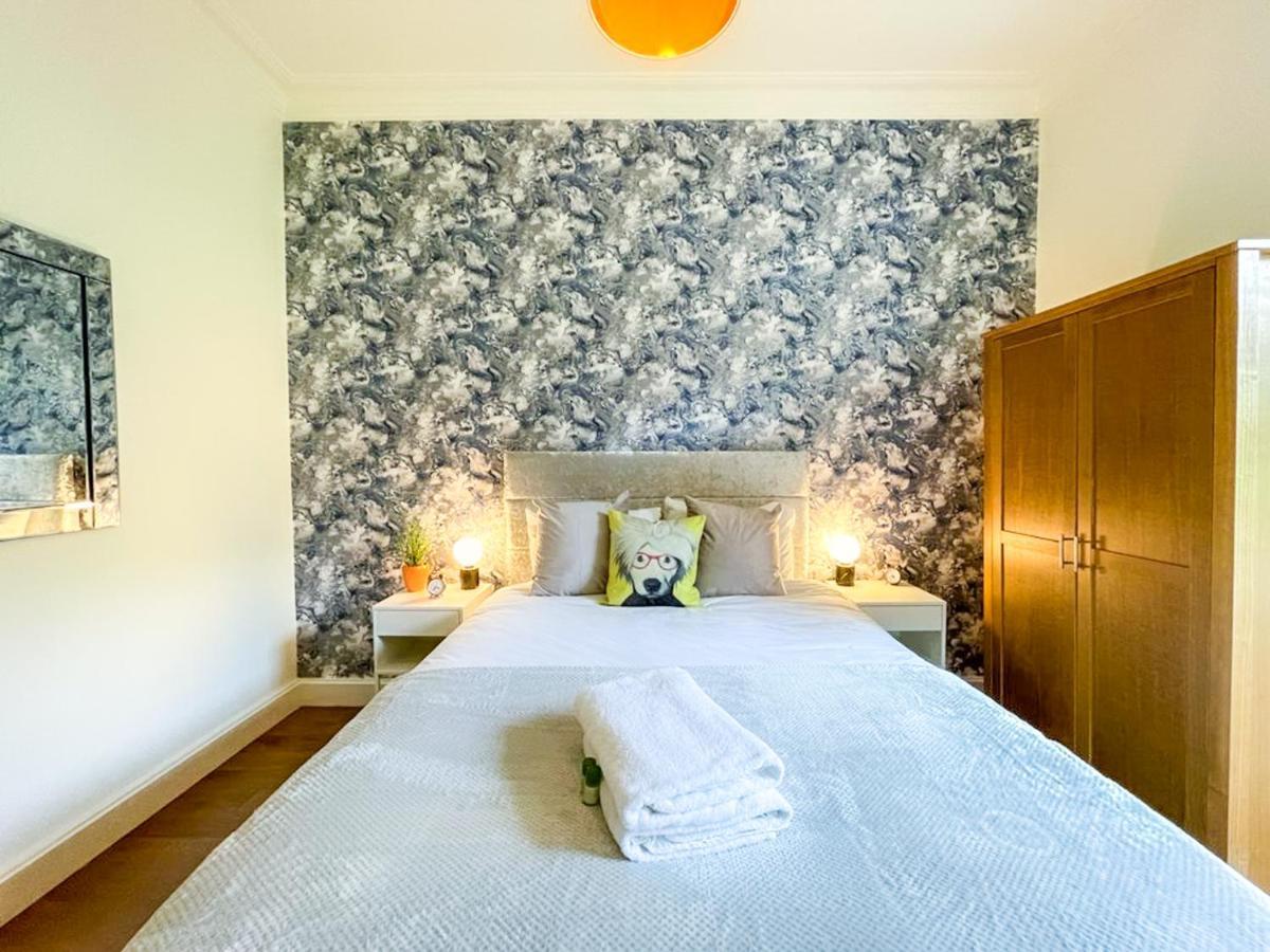 Desirable 2 Bed Apt Near Edinburgh Castle 外观 照片